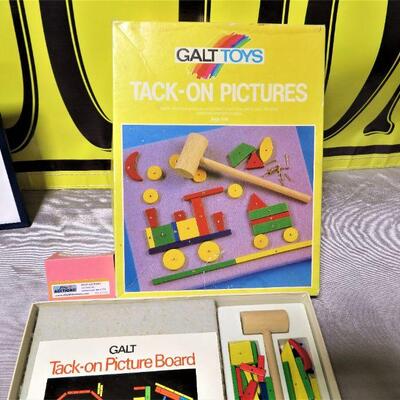 VINTAGE GALT GAME ENGLAND TACK-ON Building Pictures GALT TOYS for KIDS