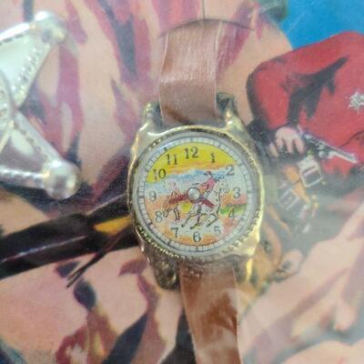 Ceramic Gunslinger Figurines & Western toy sets