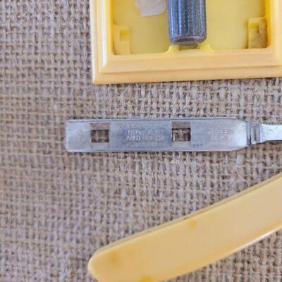 GEM Razor & Durham Barber Tool