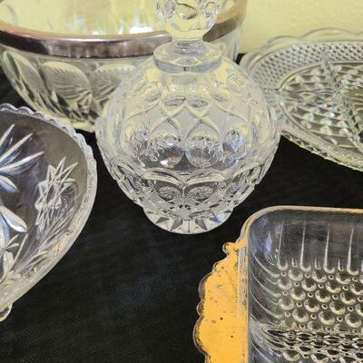 10 Piece Crystal/Cut Glass Assortment