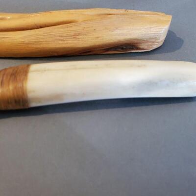 Lot 70: Bone Handle Knife