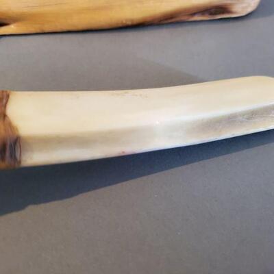 Lot 70: Bone Handle Knife