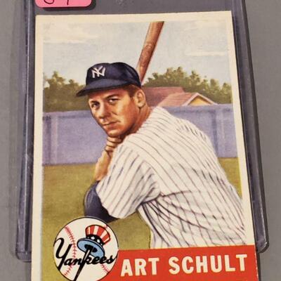 Lot 87:  Yankees - Art Schult Baseball Card
