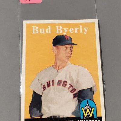 Lot 91:  Washington Senators - Bud Byerly Baseball Card