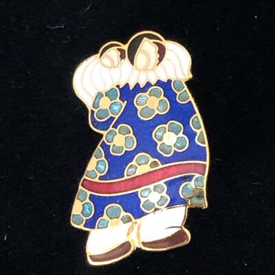 Lot 87 - Collection of Enamel Painted Pins