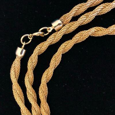Lot 94 - Collection of Necklaces