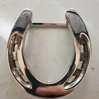 Horse Shoe Belt Buckle 
