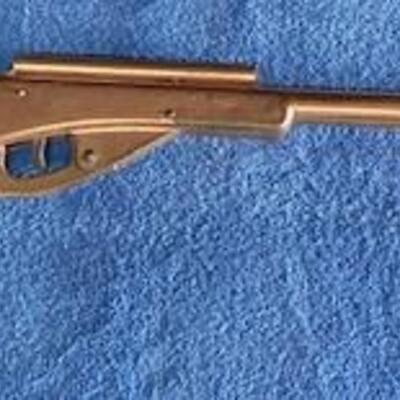 Lot C60 Rare 1930s Daisy Model 50 Golden Eagle Gun W Original Scope Estatesales Org