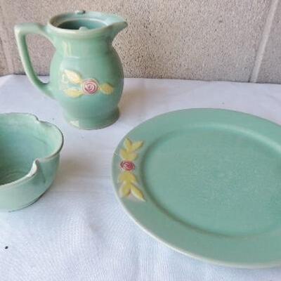 LOT 44  THREE PIECE POTTERY DISHES