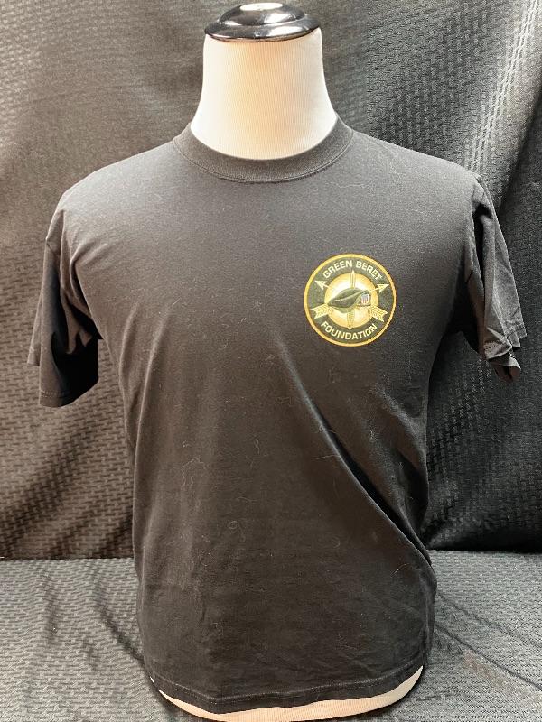 Green Beret Foundation T-Shirt Size Medium | EstateSales.org