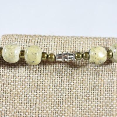 Vintage Costume Jewelry Assortment - Cream & Gold
