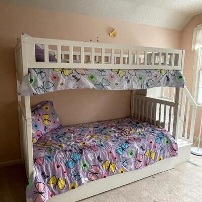 Stanley twin size bunk bed with trundle