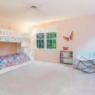 Stanley twin size bunk bed with trundle