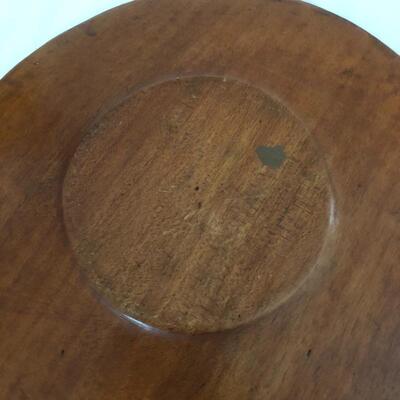 Lot 16 - Wooden Platters & Plates