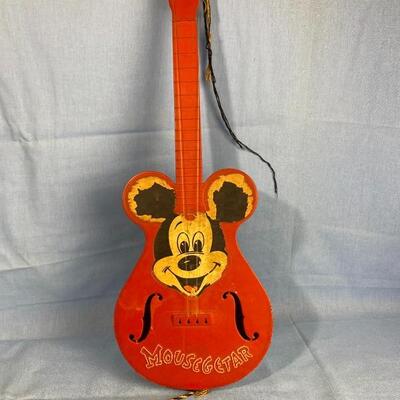 Vintage 1950â€™s Mattel Toymakers Mousegetar Toy Guitar 