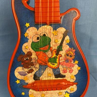 Vintage 1986 Jim Hensonâ€™s Muppet Babies Rock Guitar Toy Instrument Tune Town USA