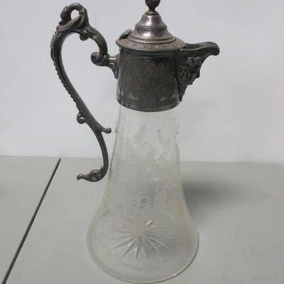 Lot 44 - Etched Glass Teapot 