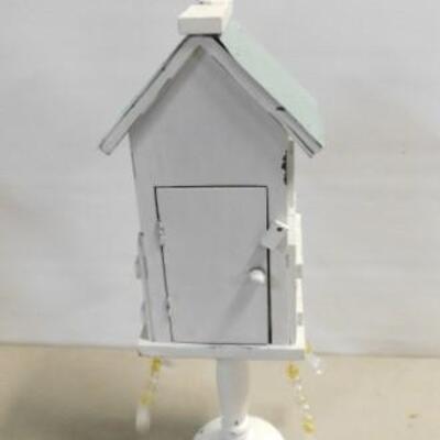 Decorative Wood Crafted Bird House with Metal Roof 19