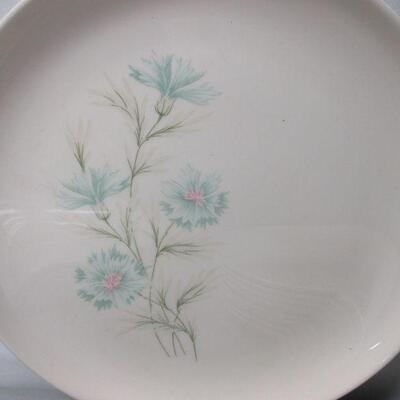 Lot 80 - Taylor Smith Taylor “Ever Yours” Boutonniere Dinner Plate & Salad Plate