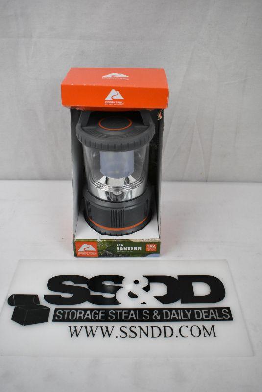 Ozark trail outdoor equipment 400 lumen top led camping lantern