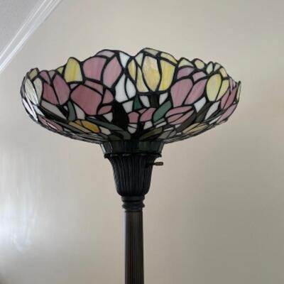 Tiffany glass style floor lamp