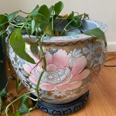 Beautiful fishbowl planter 