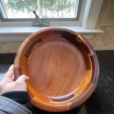 Wood bowl set