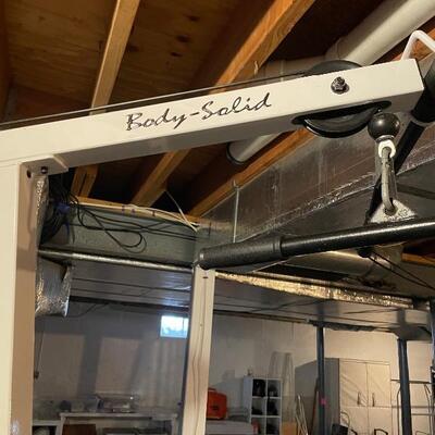 Body Solid nautilus machine 
