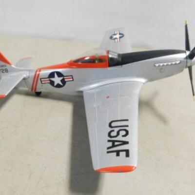 Limited Edition Die Cast P-51 USAF Mustang Model 9