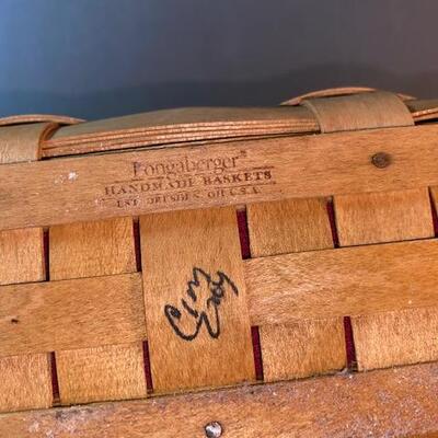 Lot 4- Longaberger basket