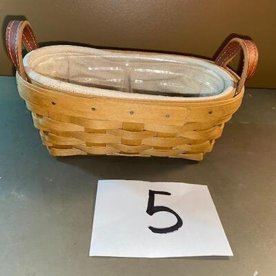 Lot 5- Longaberger Basket