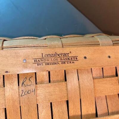 Lot 11- Longaberger basket