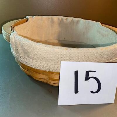 Lot 15- Longaberger Biscuit basket