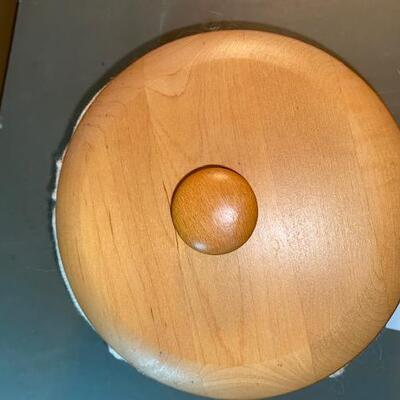 Lot 16-Longaberger round basket