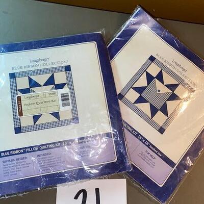 Lot 21- Longaberger Pillow Kit