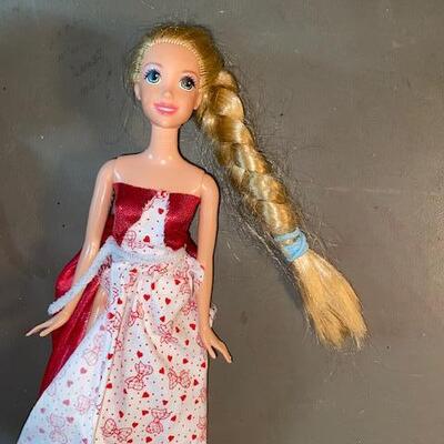 Lot 29- Barbie Lot