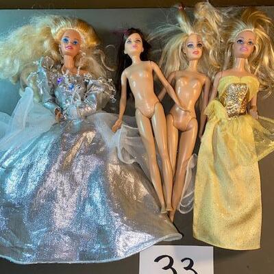 Lot 33- Barbie Lot