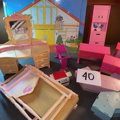 Lot 40- Vintage Barbie House Lot