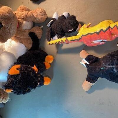 Lot 49- Stuffies
