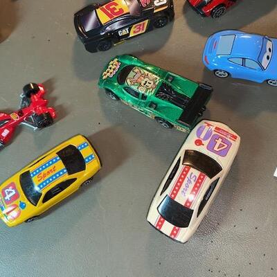 Lot 53- Die Cast cars, Hot wheels and others
