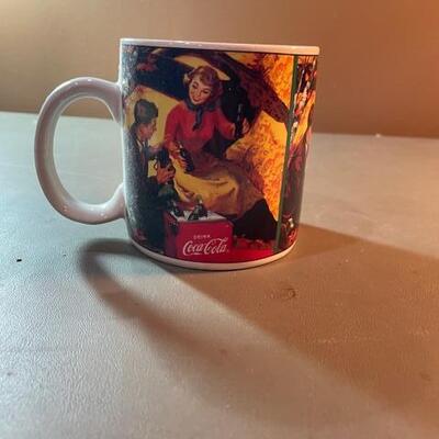 Lot 68 - Coca Cola Mug and plate set, Fall
