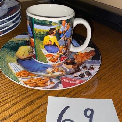 Lot 69- Coca Cola Mug and plate set, Spring