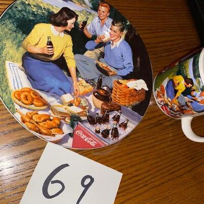 Lot 69- Coca Cola Mug and plate set, Spring