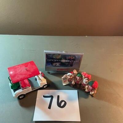 Lot 76- Golf Ornaments