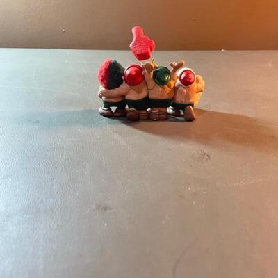 Lot 76- Golf Ornaments