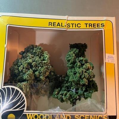 Lot 86- HO Scale Realistic Trees