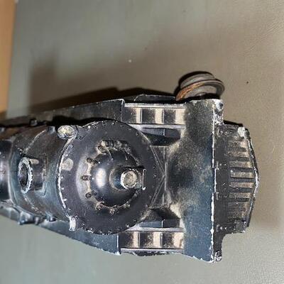 Lot 90- HO Scale train engine