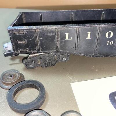 Lot 92 - Lionel Train Car