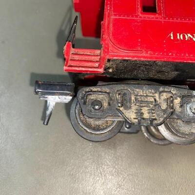 Lot 95 - Lionel train Caboose