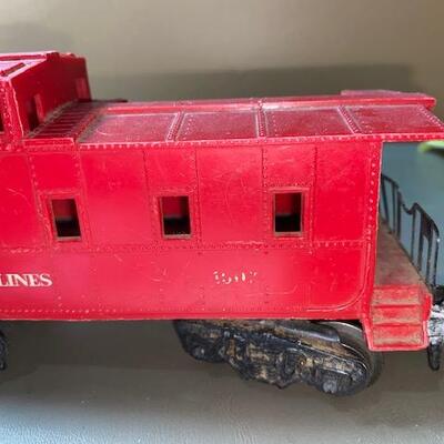 Lot 95 - Lionel train Caboose
